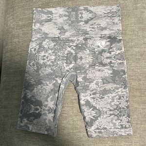 Women’s Best Camo Seamless Cycling Shorts